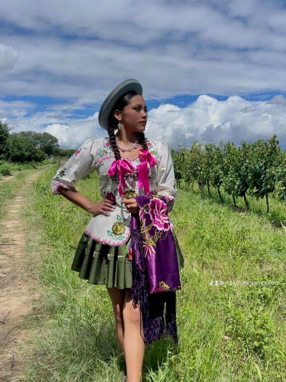 Traje chapaco de Tarija